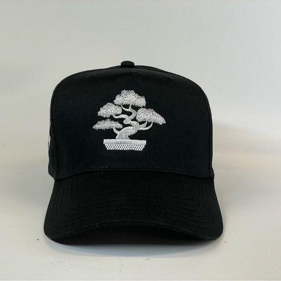 Bonsai x LA Snapback – Black & White Edition - Picture 2 of 6